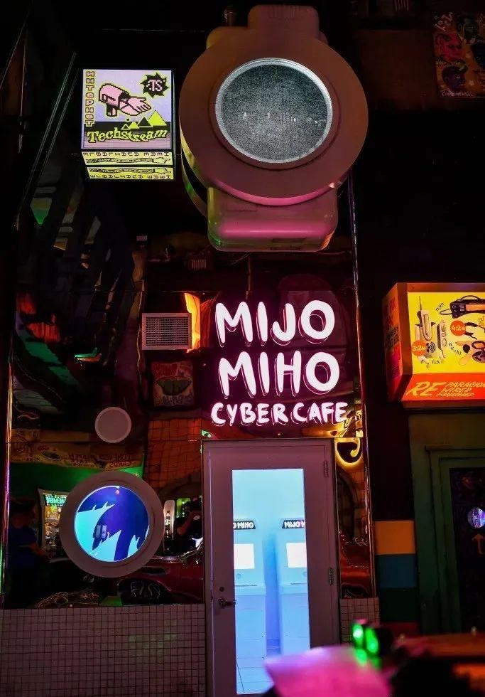 正在風(fēng)行:潮酷標(biāo)志21例16 正在盛行:潮酷LOGO21例16