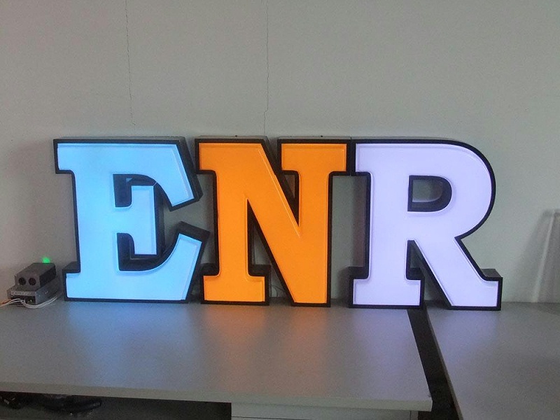 吸塑發(fā)光字 吸塑發(fā)光字