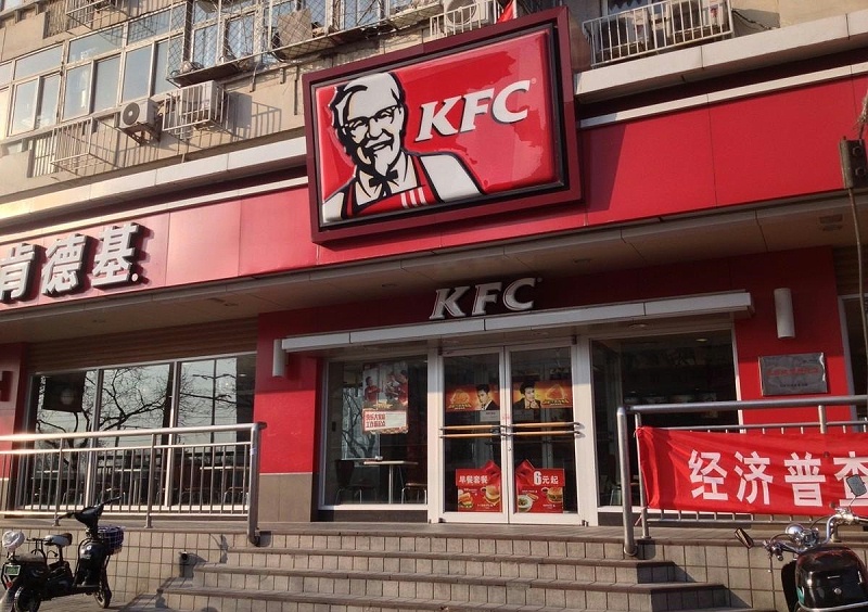 這么塑造門頭與廣告牌，讓你的店鋪生意倍增2