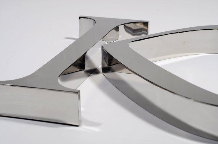 這些精品字，不光適合室外呈現(xiàn)，還能夠是企業(yè)最搶眼的形像18