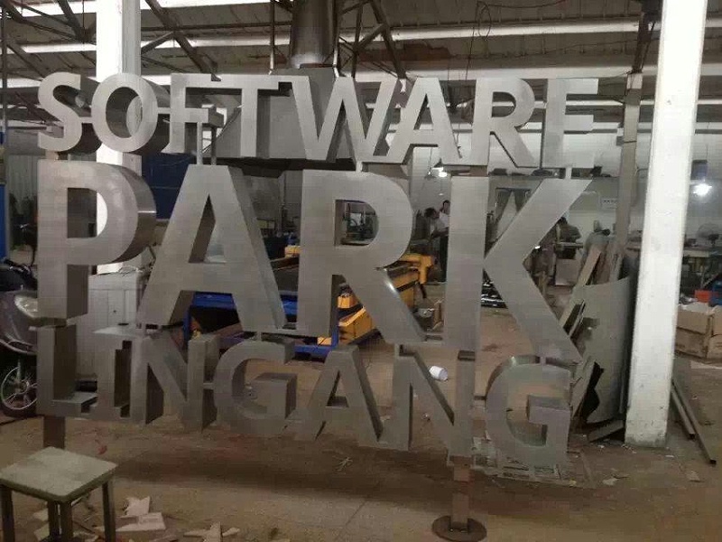 這些精品字，不只適合室外展現(xiàn)，還可以是企業(yè)最搶眼的形像29