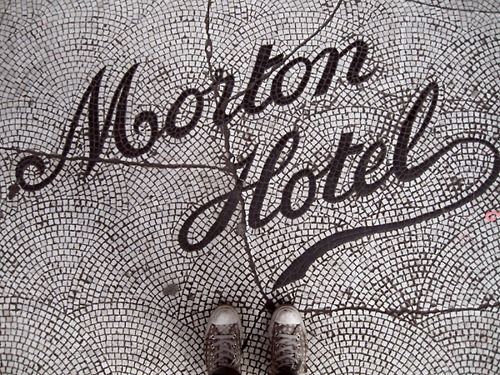 當(dāng)成線下超級(jí)入口，商店廣告牌主要性凸顯16