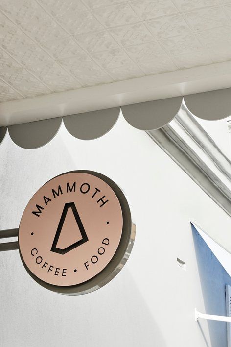 當(dāng)成線下超級(jí)入口，商店標(biāo)識(shí)主要性凸顯25