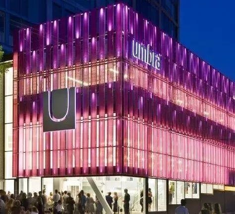 最“靚”的門楣廣告牌，發(fā)現(xiàn)第一款就愛了6