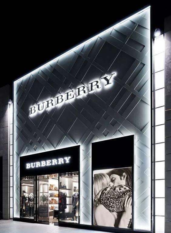 最“靚”的門頭標(biāo)識，發(fā)現(xiàn)第一款就愛了20