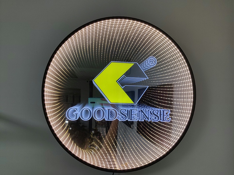 有了半透鏡，標(biāo)識(shí)燈箱也能擁有立體感5