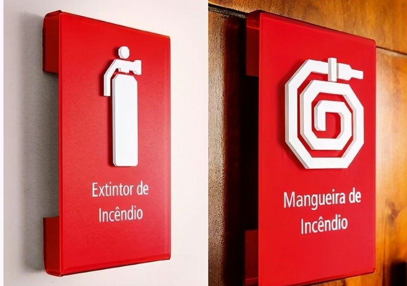 用PVC做的導(dǎo)視標志，有創(chuàng)意9