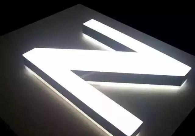 （干貨共享）18種廣告原料常識(shí) 看完就可以開店嘍9