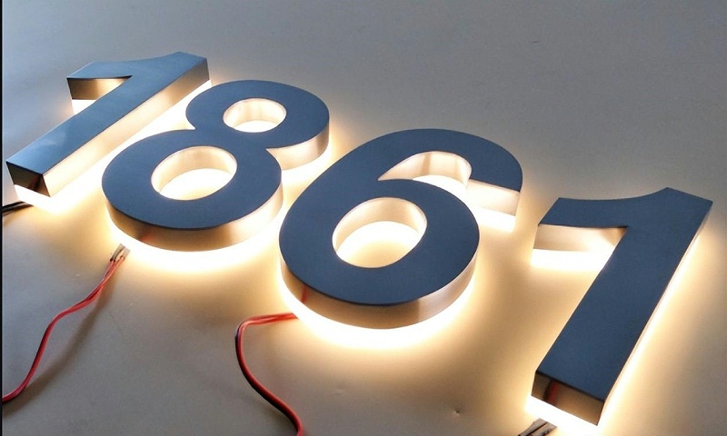 標(biāo)牌發(fā)光字如何抉擇合適自身商鋪裝修品格的燈光色溫？5