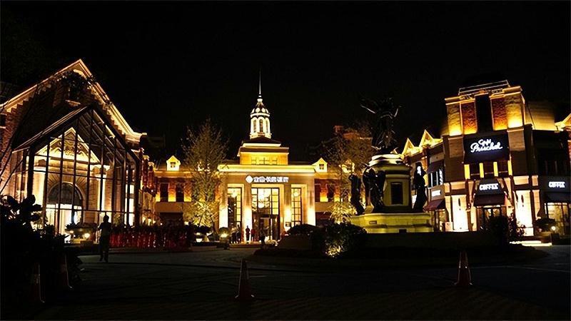 怎么樣弄好的高質(zhì)量的樓頂亮化規(guī)劃？