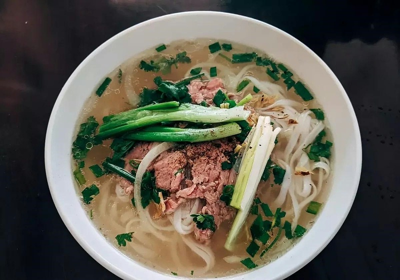 越南河粉店的招牌都可以有個(gè)吉祥數(shù)字3